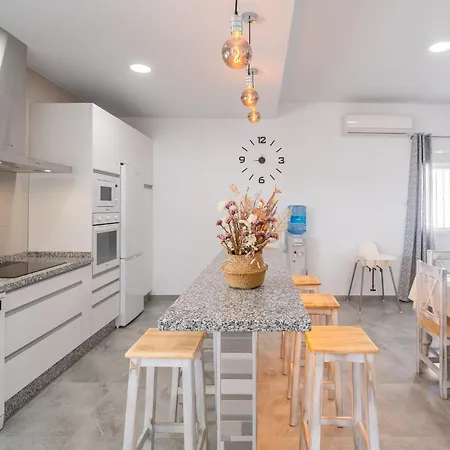 Holiday home Gordito La Lantejuela